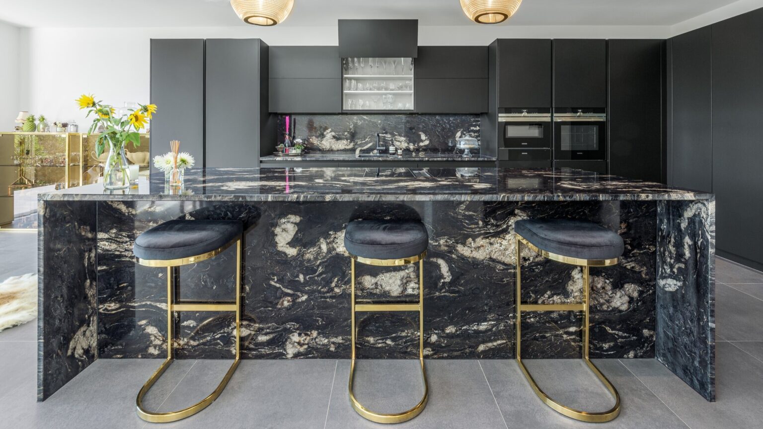 Kitchen Worktop Edging Guide | Styles & Options | LBS Stone